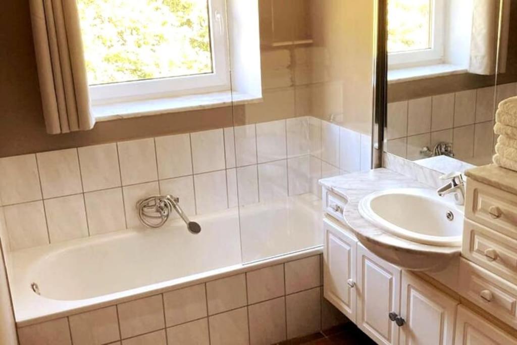 Appartamento Le Val Du Cossart Verviers Esterno foto